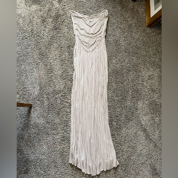 Elan Strapless Open Back Boho Dress - Picture 2 of 3